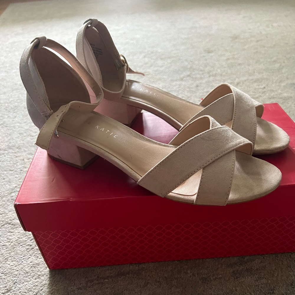 KELLY + KATIE HEELS